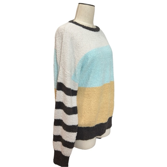 Hello Nite Los Angeles Sweet & Sour Stripe Loungewear Sweater - Picture 11 of 13